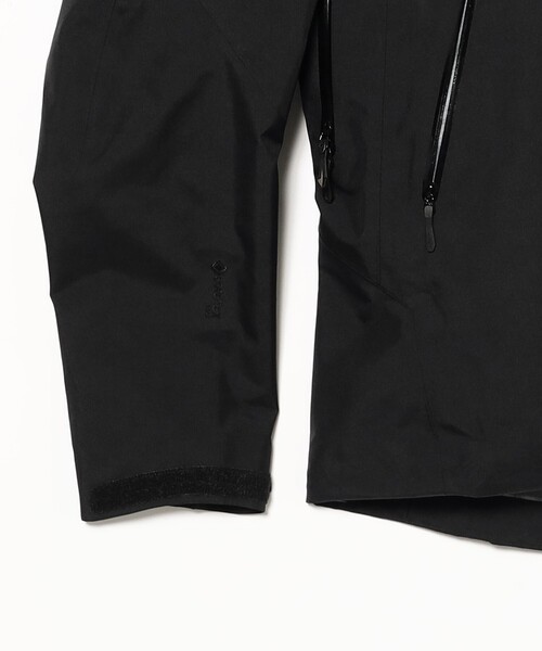 ARC'TERYX(アークテリクス)の「ARCTERYX / Beta SV Jacket M(ブルゾン・メンズ・ブラック・LARGE/MEDIUM)」の5枚目の写真