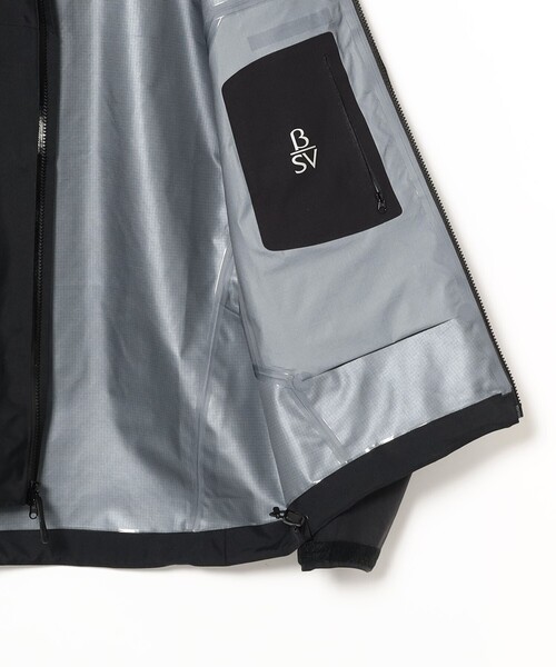 ARC'TERYX(アークテリクス)の「ARCTERYX / Beta SV Jacket M(ブルゾン・メンズ・ブラック・LARGE/MEDIUM)」の7枚目の写真
