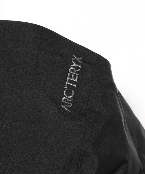 ARC'TERYX(アークテリクス)の「ARCTERYX / Beta SV Jacket M(ブルゾン・メンズ・ブラック・LARGE/MEDIUM)」の10枚目の写真