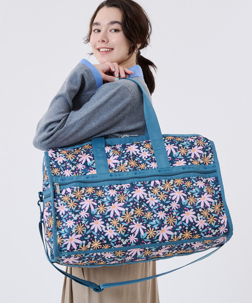 LeSportsac(レスポートサック)の「DELUXE LG WEEKENDER レトロデイジーズ(ボストンバッグ・レディース・その他・FREE)」の1枚目の写真