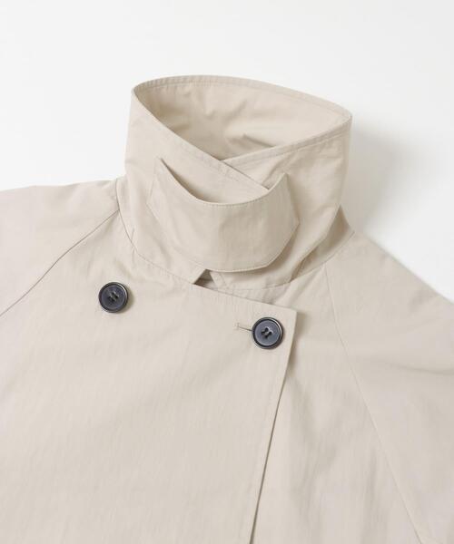 URBAN RESEARCH DOORS（アーバンリサーチドアーズ）の「袖ボリュームスタンドコート（トレンチコート・レディース・ベージュ/ライトベージュ・FREE）」の20枚目の写真