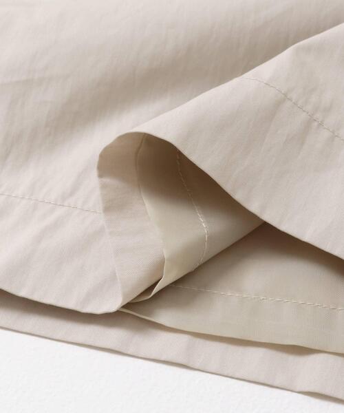 URBAN RESEARCH DOORS（アーバンリサーチドアーズ）の「袖ボリュームスタンドコート（トレンチコート・レディース・ベージュ/ライトベージュ・FREE）」の17枚目の写真