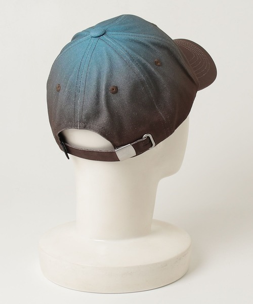 MAISON mou(メゾンムー)の「【AVIREX/アヴィレックス】GRADATION COLOR CAP グラデーションカラーキャップ(キャップ・レディース・カーキ/ブラック/ブルー/ネイビー・FREE)」の10枚目の写真