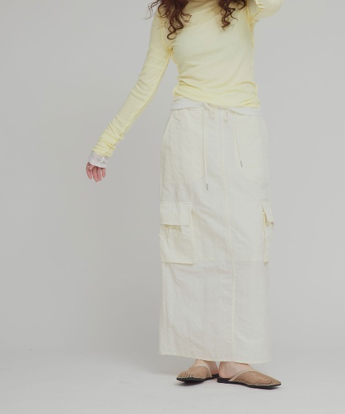 W:Huku(フーク)の「【W:Huku / 撥水 ワッシャーナイロン】カーゴ ロング スカート / Washer Nylon Cargo Long Skirt(スカート・レディース・ブルーグレー/アイボリー/ブラック系その他・FREE)」の17枚目の写真