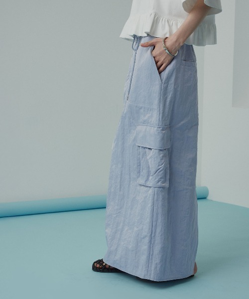 W:Huku(フーク)の「【W:Huku / 撥水 ワッシャーナイロン】カーゴ ロング スカート / Washer Nylon Cargo Long Skirt(スカート・レディース・ブルーグレー/アイボリー/ブラック系その他・FREE)」の19枚目の写真