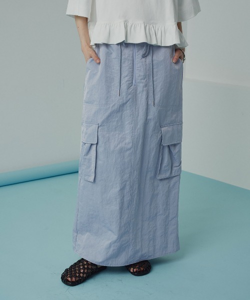 W:Huku(フーク)の「【W:Huku / 撥水 ワッシャーナイロン】カーゴ ロング スカート / Washer Nylon Cargo Long Skirt(スカート・レディース・ブルーグレー/アイボリー/ブラック系その他・FREE)」の22枚目の写真