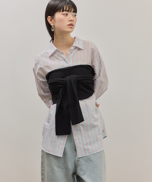 ADAM ET ROPE'（アダムエロペ）の「ボレロニットビスチェ（カーディガン/ボレロ・レディース・グレー/ブラック・FREE）」の2枚目の写真