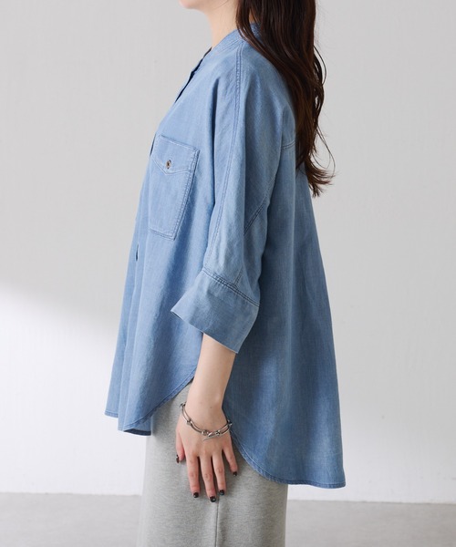 COLLAGE GALLARDAGALANTE（コラージュガリャルダガランテ）の「Q.anos/ライトデニムドルマンシアーシャツ（シャツ/ブラウス・レディース・サックスブルー/ブルー/オフホワイト・FREE）」の18枚目の写真