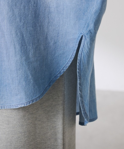 COLLAGE GALLARDAGALANTE（コラージュガリャルダガランテ）の「Q.anos/ライトデニムドルマンシャツ（シャツ/ブラウス・レディース・サックスブルー/ブルー/オフホワイト・FREE）」の8枚目の写真
