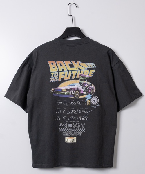 JOHN'S CLOSET（ジョンズクローゼット）の「【15】〔BACK TO THE FUTURE/バックトゥザフューチャー〕ユーズドライク半袖Tシャツ デロリアン/マーティ（Tシャツ/カットソー・メンズ・ブラック系1/ホワイト系2/ホワイト系1/ブラック系2・MEDIUM/X-LARGE/LARGE）」の8枚目の写真