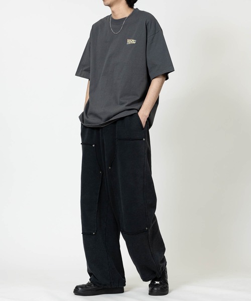 JOHN'S CLOSET（ジョンズクローゼット）の「【15】〔BACK TO THE FUTURE/バックトゥザフューチャー〕ユーズドライク半袖Tシャツ デロリアン/マーティ（Tシャツ/カットソー・メンズ・ブラック系1/ホワイト系2/ホワイト系1/ブラック系2・MEDIUM/X-LARGE/LARGE）」の18枚目の写真