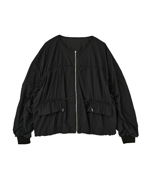 leswel(レスウェル)の「【M/L】【UVカット】エアリーギャザーZIPブルゾン(ブルゾン・レディース・ブラウン/ブラック/クリーム・M/L)」の2枚目の写真