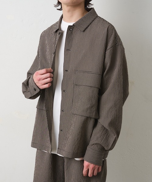 COLONY 2139（コロニートゥーワンスリーナイン）の「シアサッカーギンガムCPOシャツジャケット（ブルゾン・メンズ・ベージュ/ブラック・LARGE/MEDIUM）」の5枚目の写真