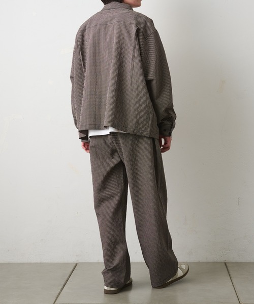 COLONY 2139（コロニートゥーワンスリーナイン）の「シアサッカーギンガムCPOシャツジャケット（ブルゾン・メンズ・ベージュ/ブラック・LARGE/MEDIUM）」の11枚目の写真