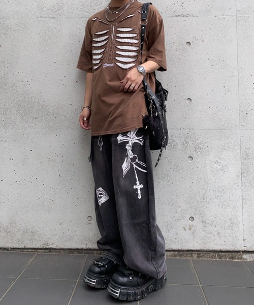 lilful（リルフル）の「【26年春夏新作】ボーンデザインダメージヴィンテージ加工Tシャツ（Tシャツ/カットソー・メンズ・ブラック/ブラウン・M/L）」の10枚目の写真