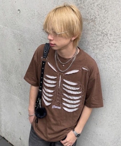lilful（リルフル）の「【26年春夏新作】ボーンデザインダメージヴィンテージ加工Tシャツ（Tシャツ/カットソー・メンズ・ブラック/ブラウン・M/L）」の17枚目の写真