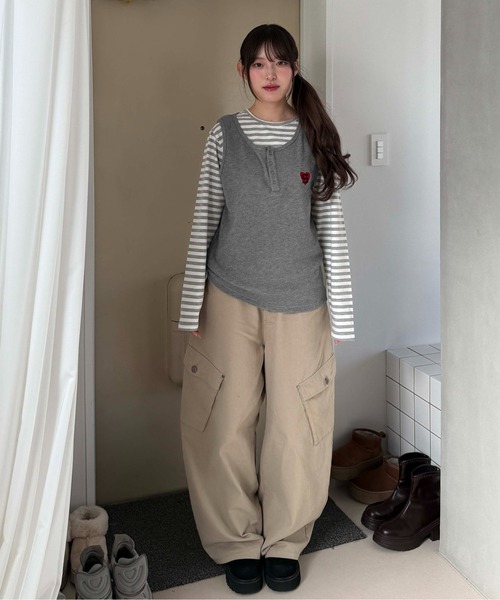 sedacle(セダクル)の「ラメ糸サーマルヘンリータンクトップ(タンクトップ・レディース・ベージュ/オフホワイト/グレー/ブラック・SMALL/MEDIUM/LARGE)」の7枚目の写真