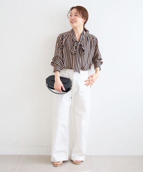 le.coeur blanc(ルクールブラン)の「【日本製】ストライプボウタイブラウス(シャツ/ブラウス・レディース・ブルー系その他4/ホワイト系その他・38)」の6枚目の写真