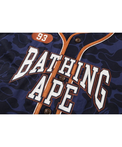 A BATHING APE（アベイシングエイプ）の「SOLID CAMO MULTI LOGO BASEBALL SS SHIRT（シャツ/ブラウス・メンズ・アイボリー/ネイビー・MEDIUM/X-LARGE/XX-LARGE/SMALL/LARGE）」の6枚目の写真