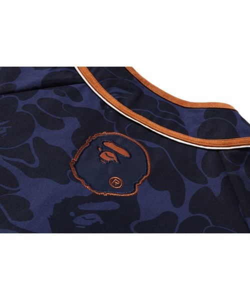 A BATHING APE（アベイシングエイプ）の「SOLID CAMO MULTI LOGO BASEBALL SS SHIRT（シャツ/ブラウス・メンズ・アイボリー/ネイビー・MEDIUM/X-LARGE/XX-LARGE/SMALL/LARGE）」の8枚目の写真