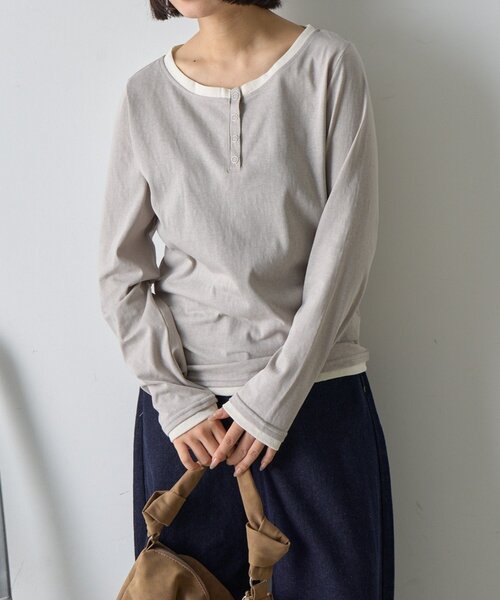 goocy（グーシー）の「レイヤードライクヘンリーネックロンT（Tシャツ/カットソー・レディース・ブラック/ブルー/ライトグレー・FREE）」の16枚目の写真