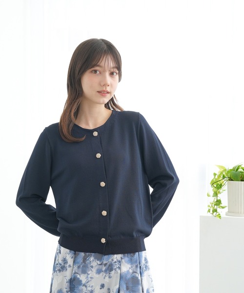 ASTORIA ODIER（アストリアオディール）の「パールビジュー釦カーディガン（カーディガン/ボレロ・レディース・ミント/ホワイト/ネイビー・MEDIUM/SMALL/LARGE）」の16枚目の写真