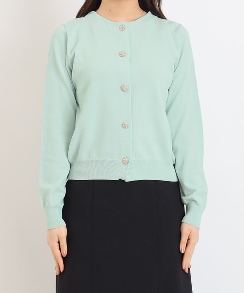 ASTORIA ODIER（アストリアオディール）の「パールビジュー釦カーディガン（カーディガン/ボレロ・レディース・ミント/ホワイト/ネイビー・MEDIUM/SMALL/LARGE）」の5枚目の写真