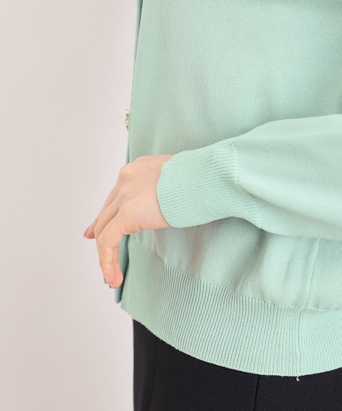 ASTORIA ODIER（アストリアオディール）の「パールビジュー釦カーディガン（カーディガン/ボレロ・レディース・ミント/ホワイト/ネイビー・MEDIUM/SMALL/LARGE）」の9枚目の写真