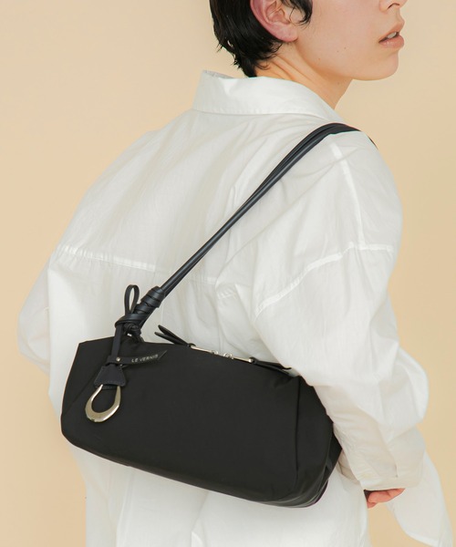 LE VERNIS（ル・ベルニ）の「[LE VERNIS] Marshmallow boston bag (Fabric)（ショルダーバッグ・レディース・ブラウン/ブルー/ブラック・FREE）」の19枚目の写真