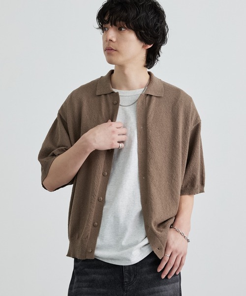 MONO-MART(モノマート)の「接触冷感 ショート丈 ブークレ ベーシック 半袖ニットシャツ<UVカット/ウォッシャブル>(シャツ/ブラウス・メンズ・ネイビー/ブラック/モカ/チャコール/ブルー/ライトグレー・S/M/L)」の10枚目の写真
