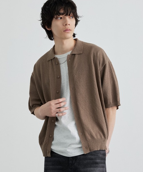 MONO-MART(モノマート)の「接触冷感 ショート丈 ブークレ ベーシック 半袖ニットシャツ<UVカット/ウォッシャブル>(シャツ/ブラウス・メンズ・ネイビー/ブラック/モカ/チャコール/ブルー/ライトグレー・S/M/L)」の15枚目の写真