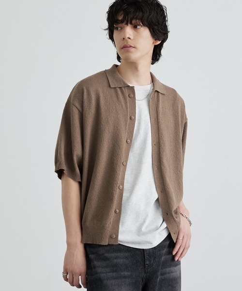 MONO-MART(モノマート)の「接触冷感 ショート丈 ブークレ ベーシック 半袖ニットシャツ<UVカット/ウォッシャブル>(シャツ/ブラウス・メンズ・ネイビー/ブラック/モカ/チャコール/ブルー/ライトグレー・S/M/L)」の17枚目の写真