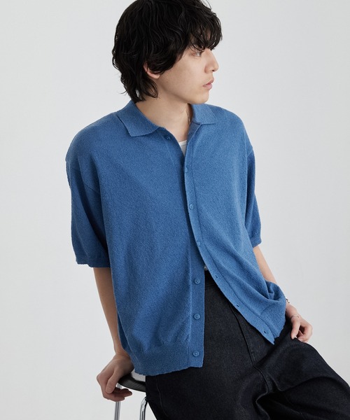 MONO-MART(モノマート)の「接触冷感 ショート丈 ブークレ ベーシック 半袖ニットシャツ<UVカット/ウォッシャブル>(シャツ/ブラウス・メンズ・ネイビー/ブラック/モカ/チャコール/ブルー/ライトグレー・S/M/L)」の9枚目の写真