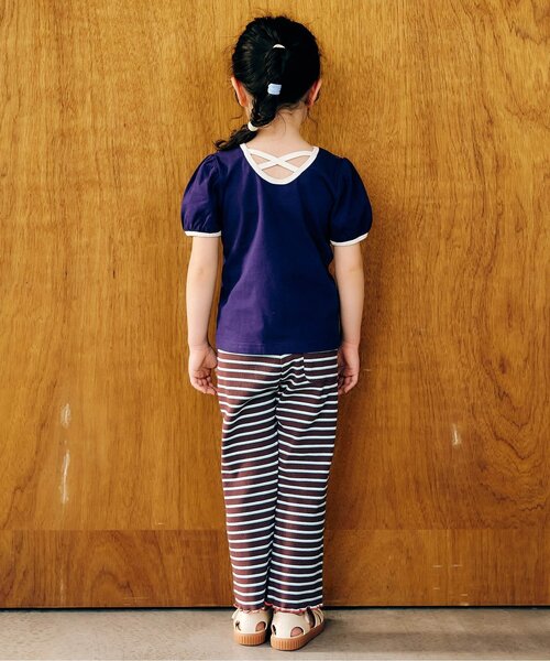 apres les cours（アプレレクール）の「【WEB限定】バッククロスロゴTシャツ（Tシャツ/カットソー・キッズ・ネイビー/ブラウン/サックスブルー/アイボリー・140/120/130/100/80/90/110）」の15枚目の写真