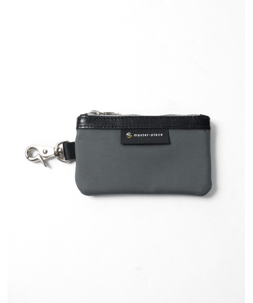 master-piece(マスターピース)の「master-piece / Smart Pouch / No.03071(ポーチ・メンズ・グリーン/キャメル/イエロー/オリーブ/レッド/グレー/ネイビー/ブラック・FREE)」の3枚目の写真