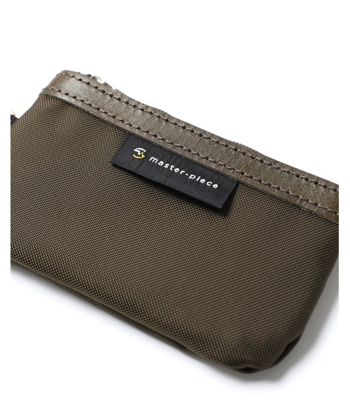 master-piece(マスターピース)の「master-piece / Smart Pouch / No.03071(ポーチ・メンズ・グリーン/キャメル/イエロー/オリーブ/レッド/グレー/ネイビー/ブラック・FREE)」の12枚目の写真