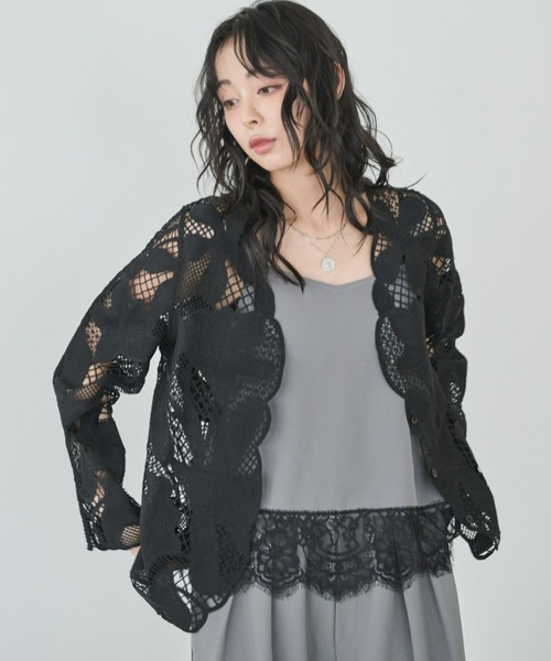 Anclear oui（アンクリアウィ）の「裾レースキャミ×イージータックパンツ（セットアップ・レディース・Black/Beige/LT.Gray・F）」の9枚目の写真