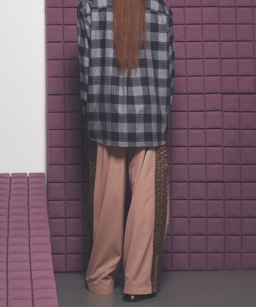 MAISON SPECIAL(メゾンスペシャル)の「《UNISEX》Inside Out Prime-Wide Zip Flight Trousers/インサイドアウトプライムワイドZIPフライトスラックス【MAISON SPECIAL/メゾンスペシャル】(その他パンツ・メンズ・チャコールグレー/ブラック/ピンク・2/1/0)」の22枚目の写真