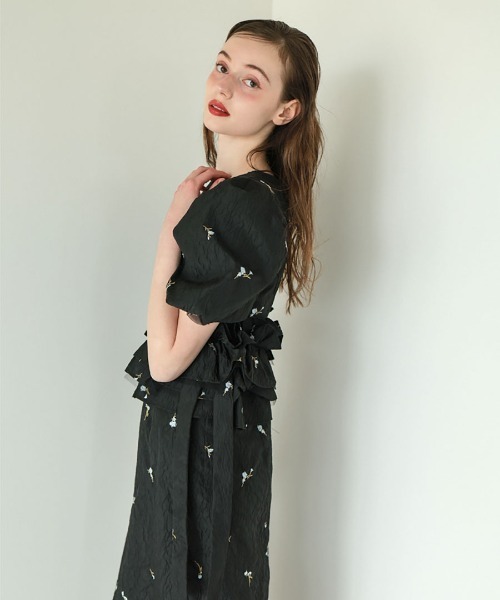DONOBAN（ドノバン）の「【ANDRESD】blossom frill dress 結婚式 パーティードレス オケージョンドレス お呼ばれ 二次会 成人式 同窓会（ドレス・レディース・ブラック/ネイビー/ベージュ/ライトブルー/ブラウン・M/S/L）」の8枚目の写真