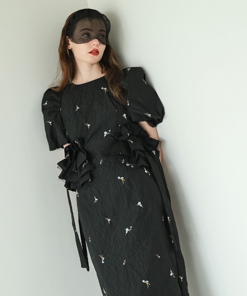DONOBAN（ドノバン）の「【ANDRESD】blossom frill dress 結婚式 パーティードレス オケージョンドレス お呼ばれ 二次会 成人式 同窓会（ドレス・レディース・ブラック/ネイビー/ベージュ/ライトブルー/ブラウン・M/S/L）」の12枚目の写真