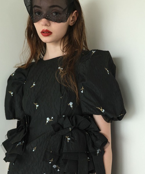 DONOBAN（ドノバン）の「【ANDRESD】blossom frill dress 結婚式 パーティードレス オケージョンドレス お呼ばれ 二次会 成人式 同窓会（ドレス・レディース・ブラック/ネイビー/ベージュ/ライトブルー/ブラウン・M/S/L）」の14枚目の写真