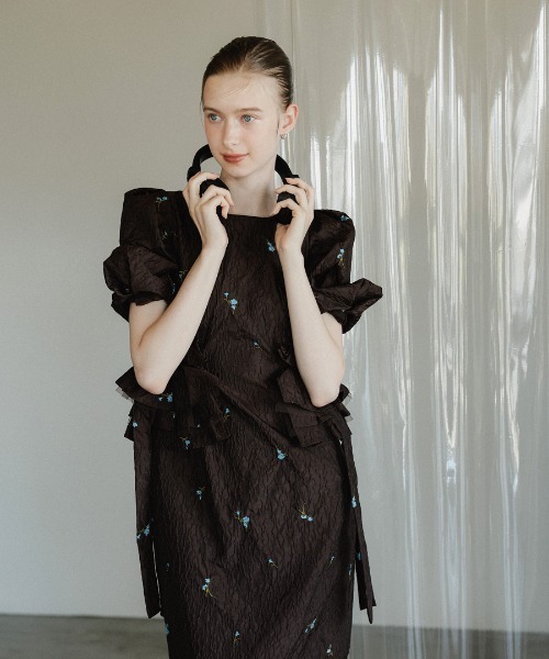 DONOBAN（ドノバン）の「【ANDRESD】blossom frill dress 結婚式 パーティードレス オケージョンドレス お呼ばれ 二次会 成人式 同窓会（ドレス・レディース・ブラック/ネイビー/ベージュ/ライトブルー/ブラウン・M/S/L）」の18枚目の写真