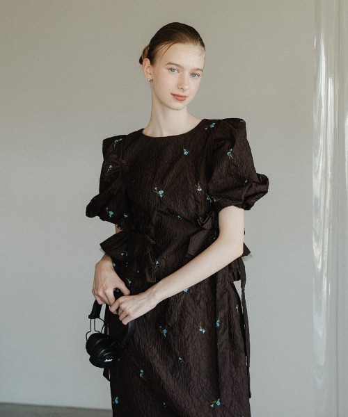 DONOBAN（ドノバン）の「【ANDRESD】blossom frill dress 結婚式 パーティードレス オケージョンドレス お呼ばれ 二次会 成人式 同窓会（ドレス・レディース・ブラック/ネイビー/ベージュ/ライトブルー/ブラウン・M/S/L）」の19枚目の写真
