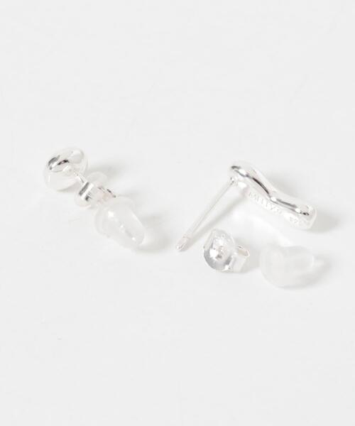 SMELLY（スメリー）の「SMELLY so’　asymmetry grain pierce（ピアス（両耳用）・レディース・シルバー・-）」の8枚目の写真