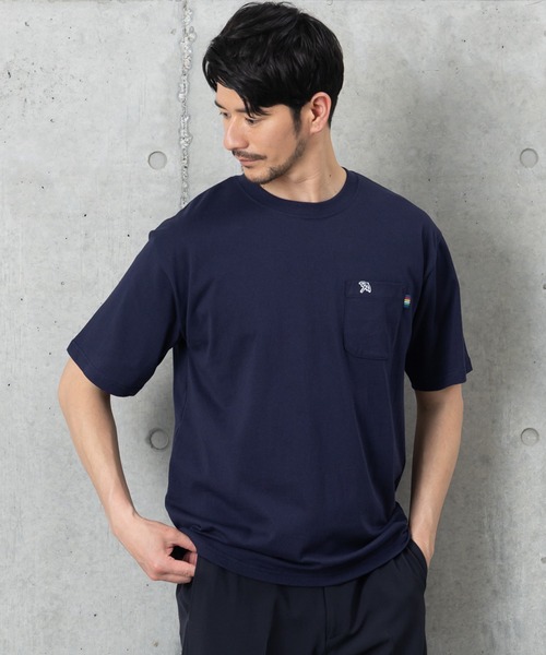 Arnold Palmer(アーノルドパーマー)の「【ARNOLD PALMER】コットン100%の優しい肌触り(Tシャツ/カットソー・メンズ・ホワイト/ブラック/ネイビー・L/LL/M)」の1枚目の写真