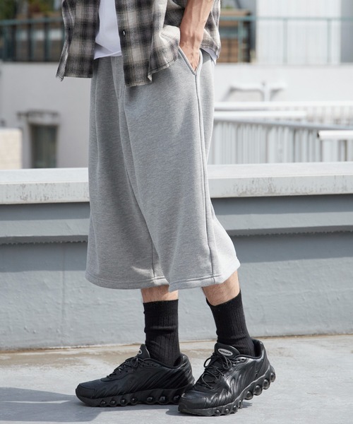 ROOPTOKYO(ループトウキョウ)の「タック入りスウェットショーツ ルーズ ハーフパンツ ショートパンツ 2026年 夏 夏服(スウェットパンツ・メンズ・ブラック/グレー・M/L)」の21枚目の写真