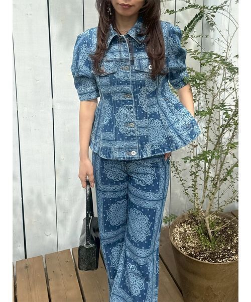 LILY BROWN(リリーブラウン)の「ハーフスリーブペプラムデニムジャケット(デニムジャケット・レディース・ライトブルー/ブルー/インディゴブルー・F)」の18枚目の写真