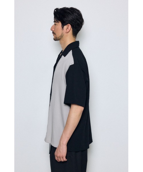 AZUL by moussy（アズールバイマウジー）の「ツートーン切替開襟半袖シャツ（シャツ/ブラウス・メンズ・ブラック系その他/イエロー系その他/ピンク系その他/ブルー系その他3・SMALL/MEDIUM/LARGE）」の9枚目の写真