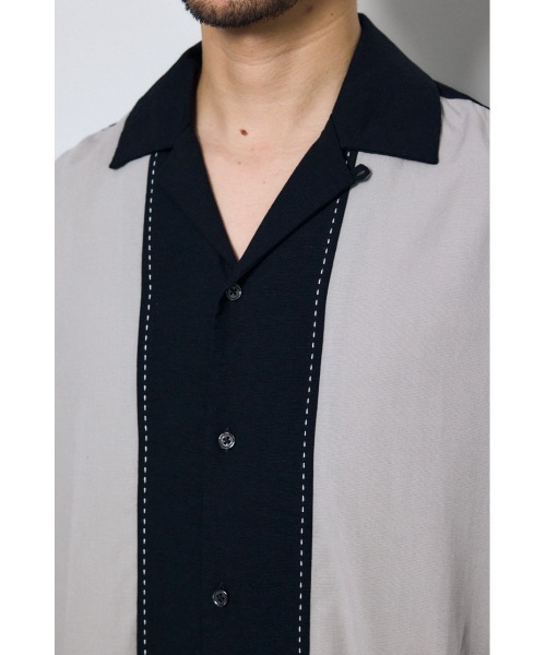 AZUL by moussy（アズールバイマウジー）の「ツートーン切替開襟半袖シャツ（シャツ/ブラウス・メンズ・ブラック系その他/イエロー系その他/ピンク系その他/ブルー系その他3・SMALL/MEDIUM/LARGE）」の11枚目の写真