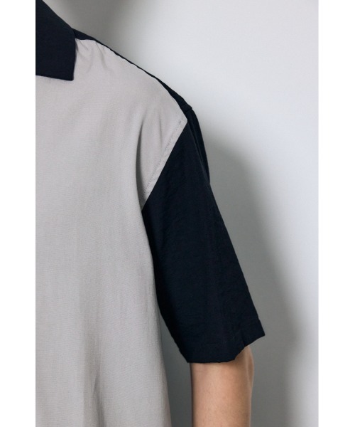 AZUL by moussy（アズールバイマウジー）の「ツートーン切替開襟半袖シャツ（シャツ/ブラウス・メンズ・ブラック系その他/イエロー系その他/ピンク系その他/ブルー系その他3・SMALL/MEDIUM/LARGE）」の12枚目の写真